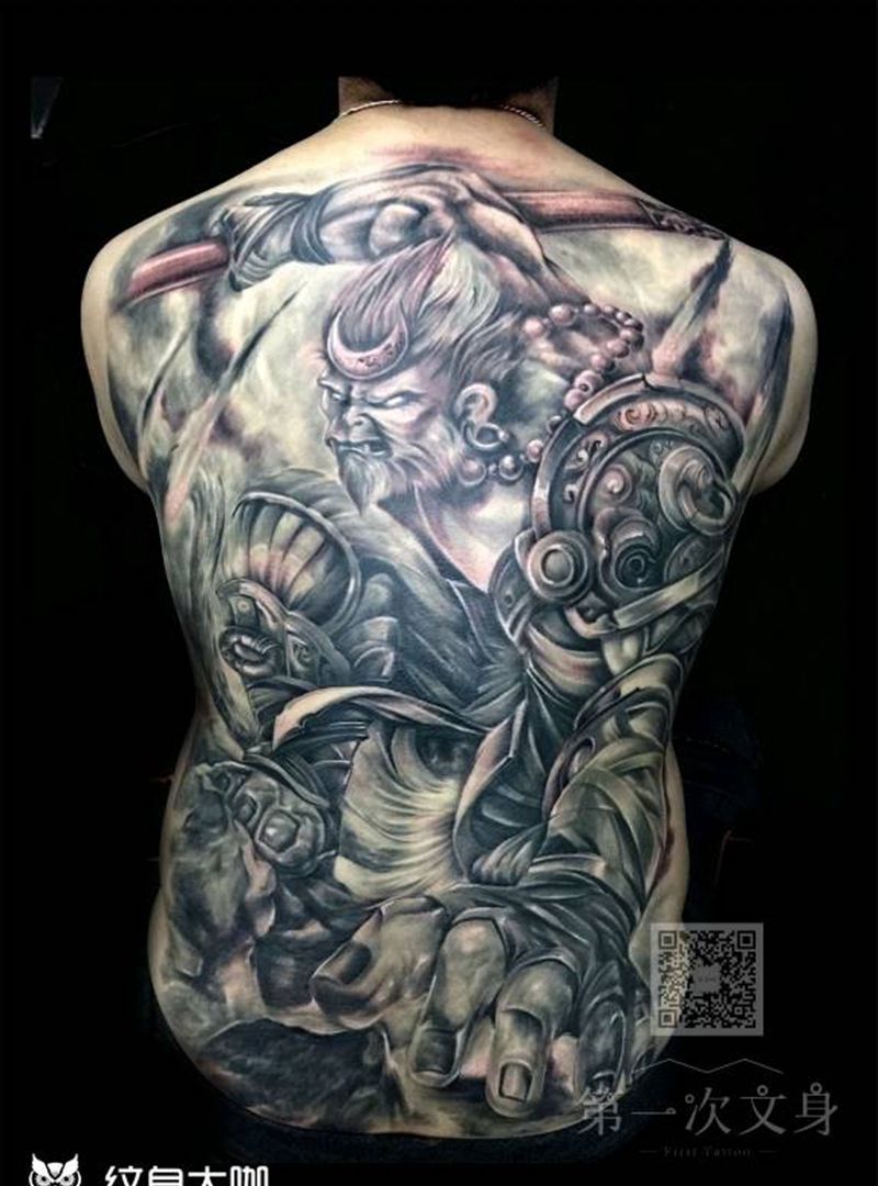 大圣纹身图片_背部新传统纹身图案
