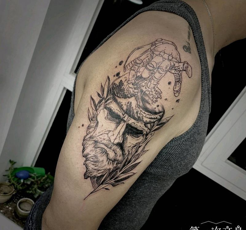 暗黑纹身图片_肩部暗黑纹身图案