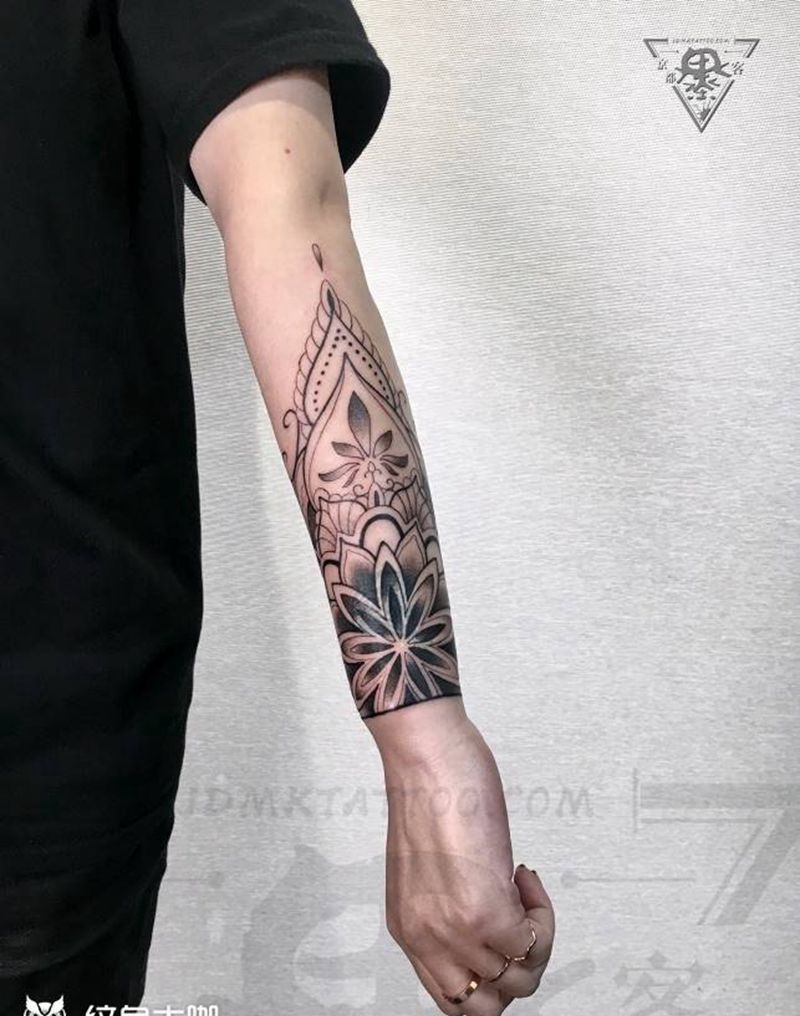 纹身/刺青/旧纹身遮盖纹身图片_手臂点刺纹身图案