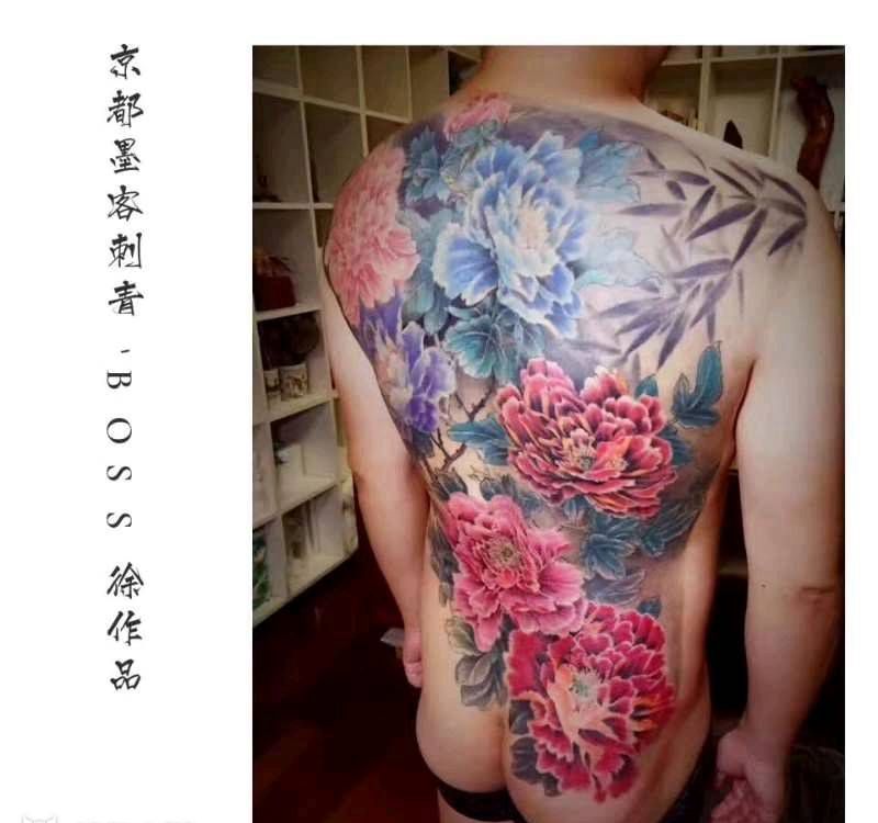 纹身/刺青/牡丹/中国风纹身图片_背部新传统水彩纹身图案