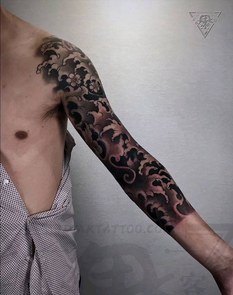 北京纹身/刺青/遮盖/花臂/浪纹身图片_手臂新传统纹身图案