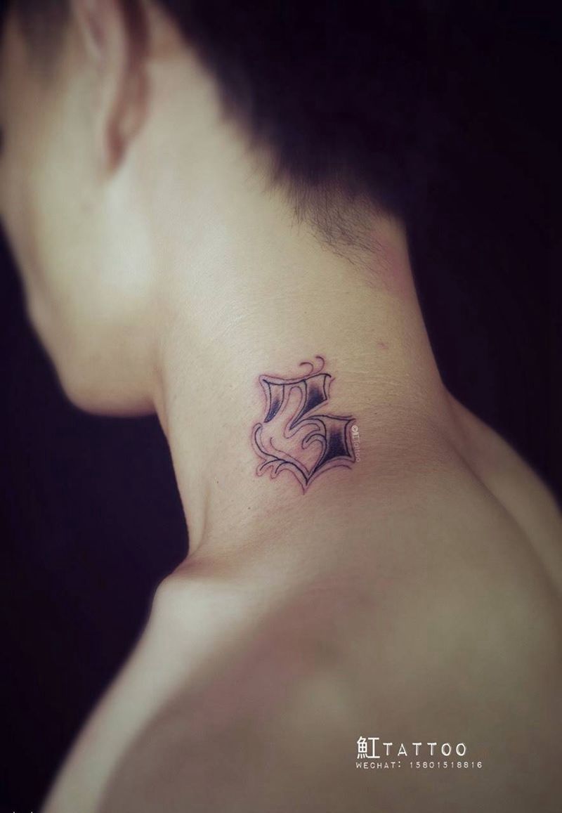 3纹身图片_成品手稿颈部欧美字符纹身图案