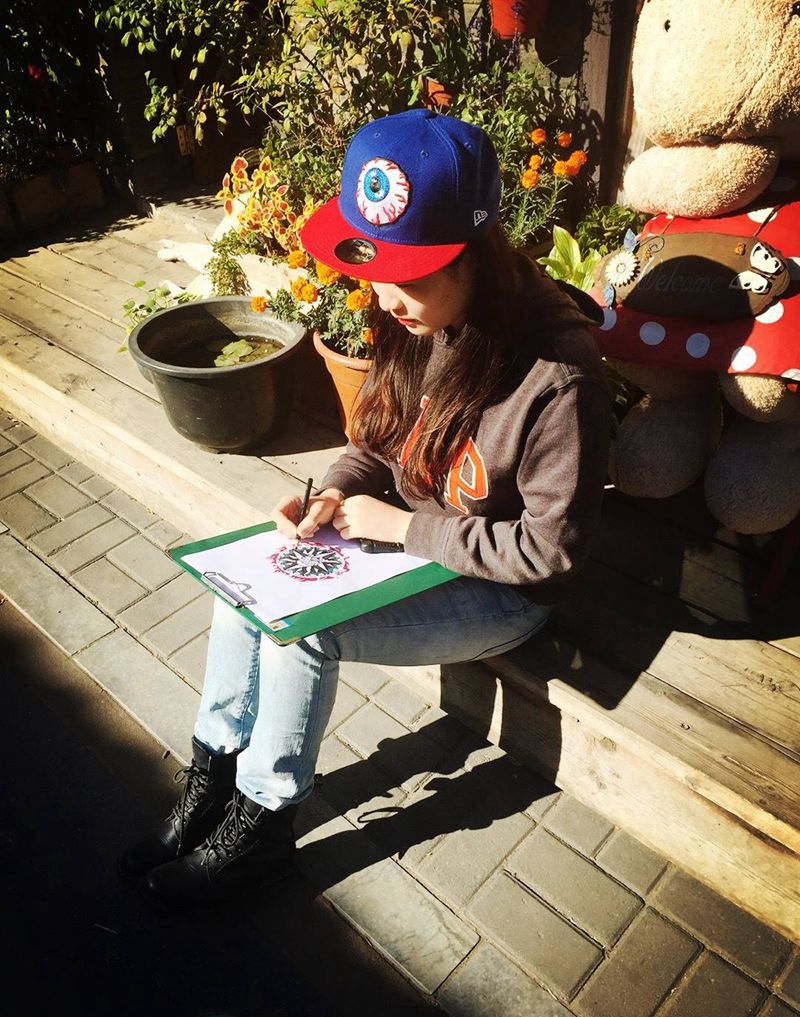 美女纹身师Lan阳光明媚的一天纹身图片_成品纹身图案