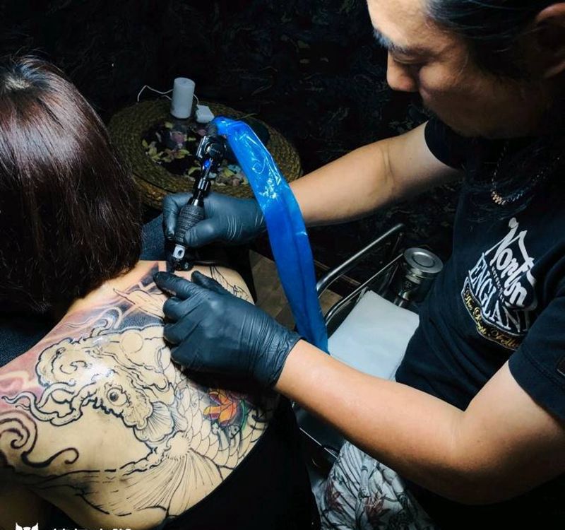 北京纹身/刺青/旧纹身遮盖纹身图片_背部新传统纹身图案