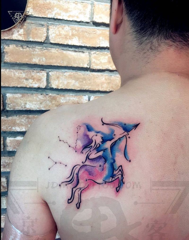 北京纹身/望京纹身/星座纹身纹身图片_背部水彩纹身图案