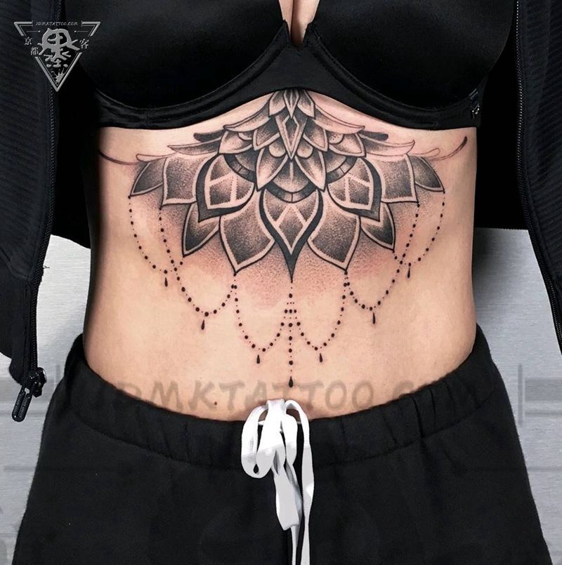 纹身/刺青/点刺纹身图片_胸部点刺纹身图案