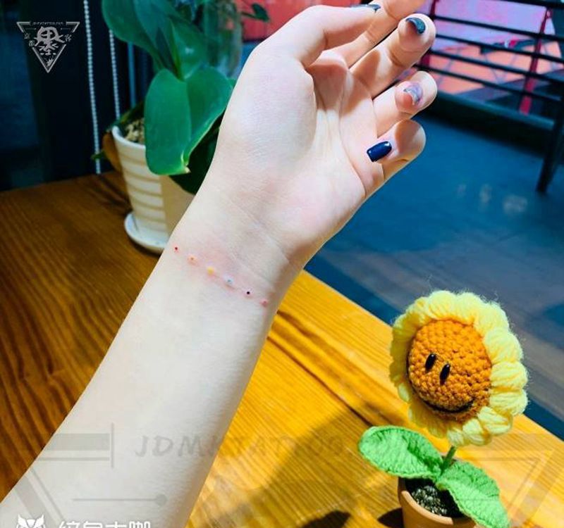 纹身/刺青/小清新/可爱纹身纹身图片_手臂水彩小清新纹身图案