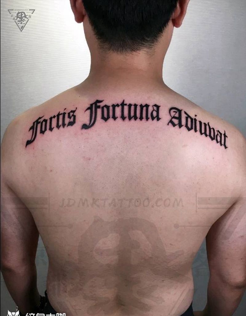 纹身/刺青/哥特字体纹身图片_背部手臂花体字哥特纹身图案