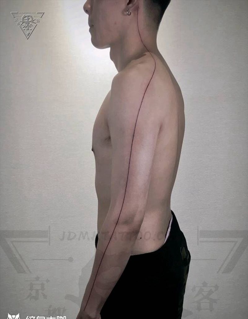 北京纹身/刺青/直线纹身纹身图片_肩部手臂几何直线纹身图案