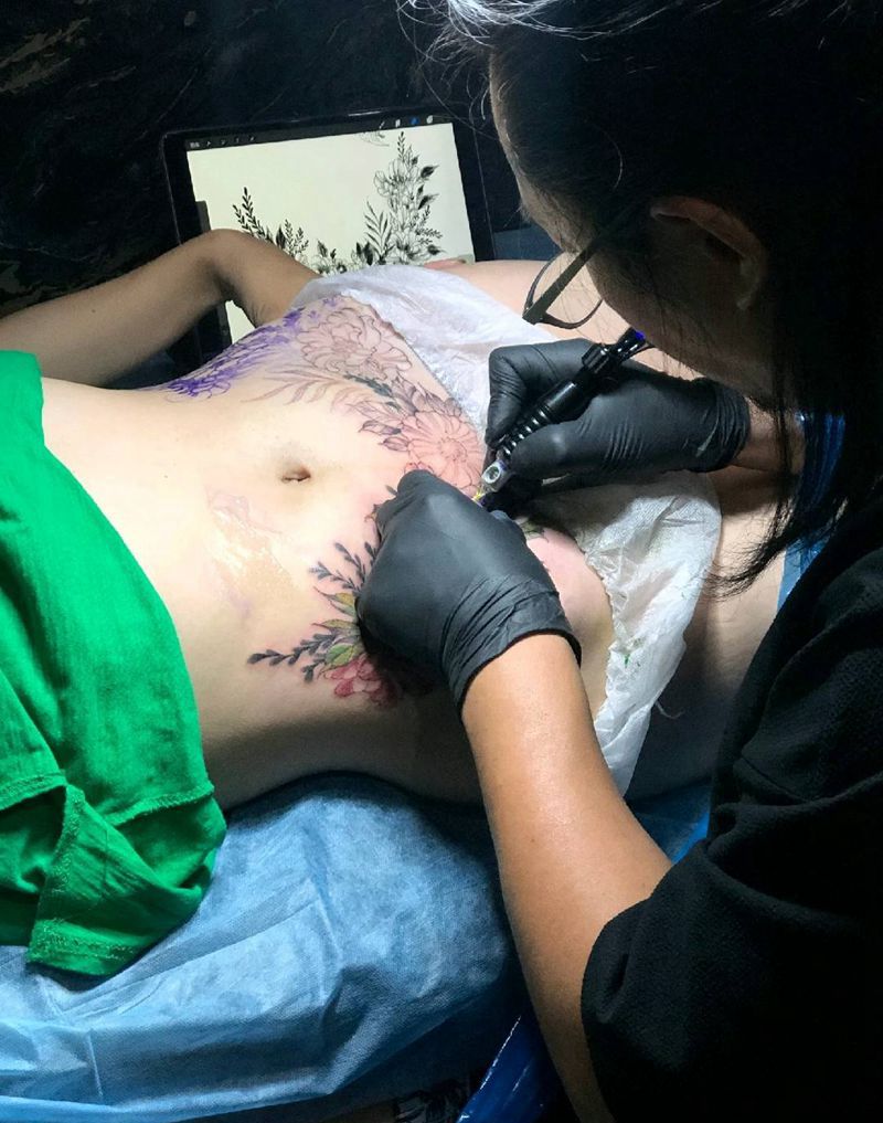 北京纹身/刺青/妊娠纹遮盖纹身图片_腹部新传统水彩纹身图案