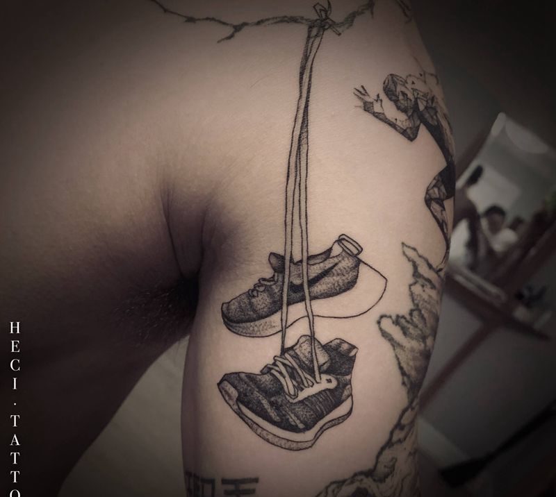 拼接纹身图片_手臂几何纹身图案