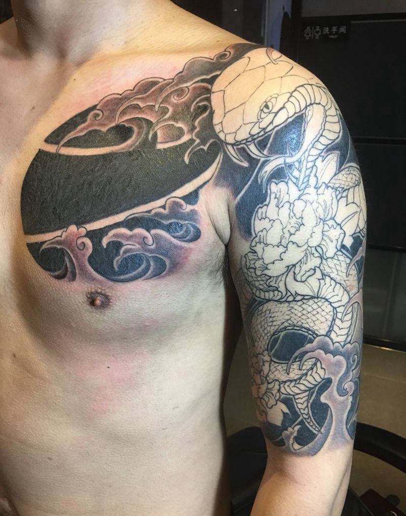 小花蛇。未完成。部分以恢复纹身图片_