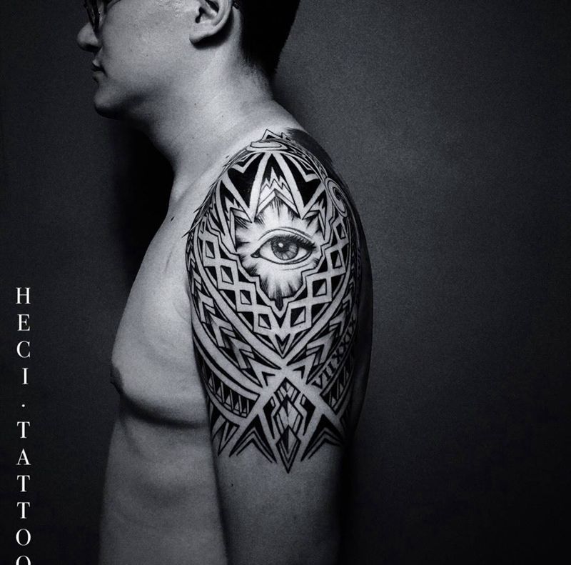 图腾纹身图片_手臂图腾纹身图案
