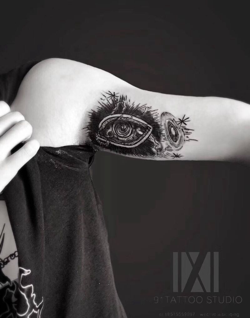 眼纹身图片_手臂纹身图案