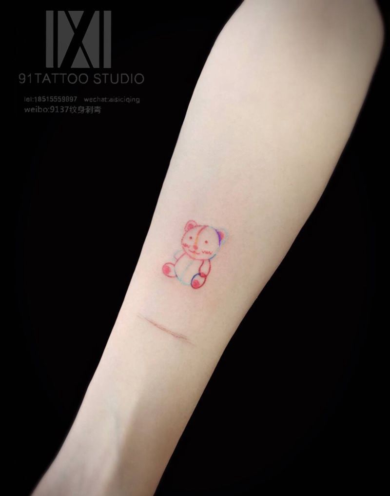 小熊纹身图片_手臂水彩小熊纹身图案