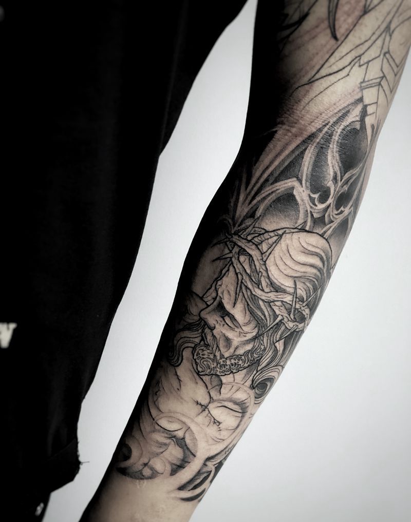 耶稣爱你纹身图片_手臂欧美写实耶稣神话花臂纹身图案