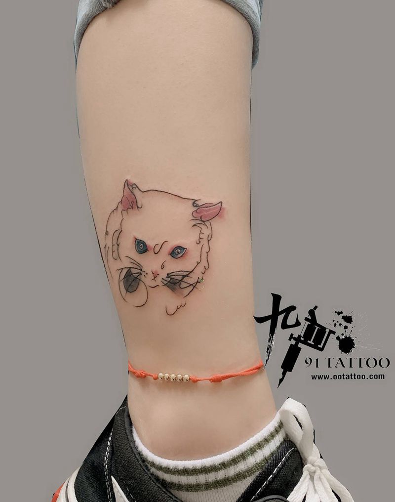 猫纹身图片_腿部水彩猫纹身图案