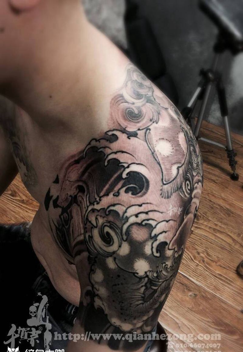 唐狮子纹身图片_肩部成品手稿插画传统国画习俗鬼神动物原创纹身图案