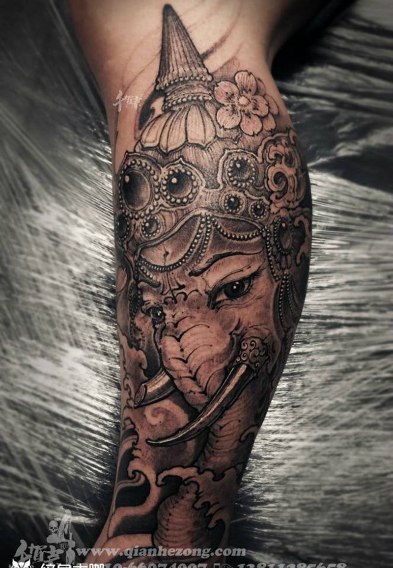 象神包小腿纹身图片_成品腿部传统人物鬼神欧美肖像写实国画纹身图案