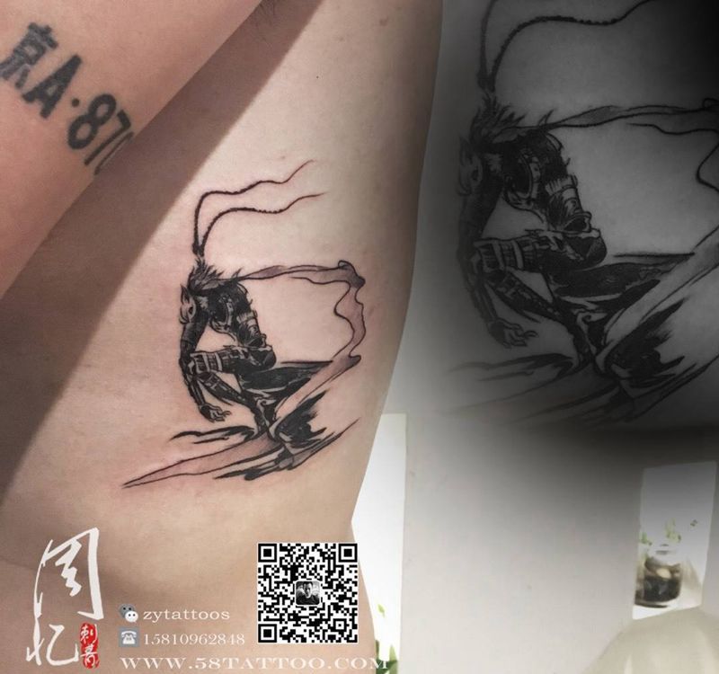 肋骨孙悟空纹身图片_