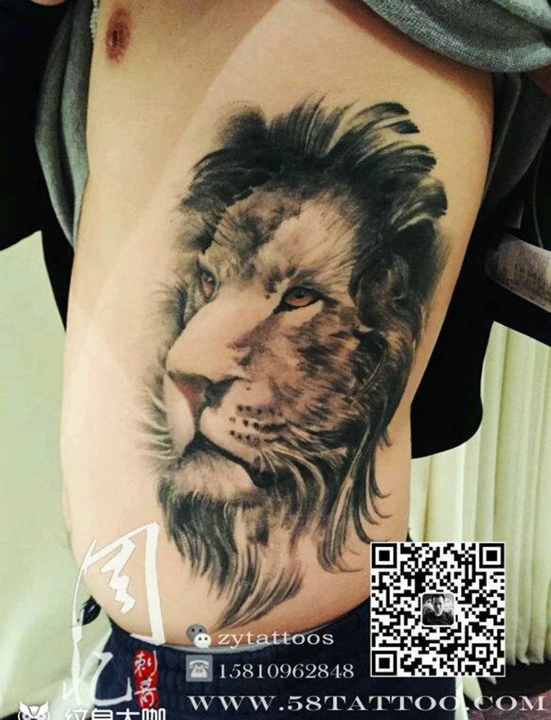 狮子纹身图片_腰部欧美动物周忆刺青成品纹身图案