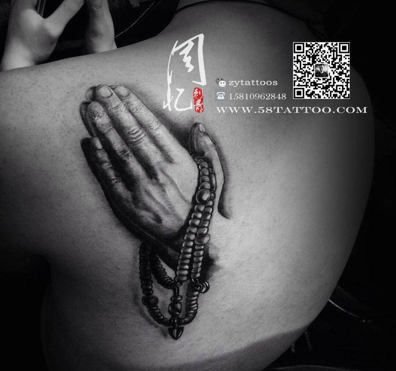 后肩佛手纹身图片_