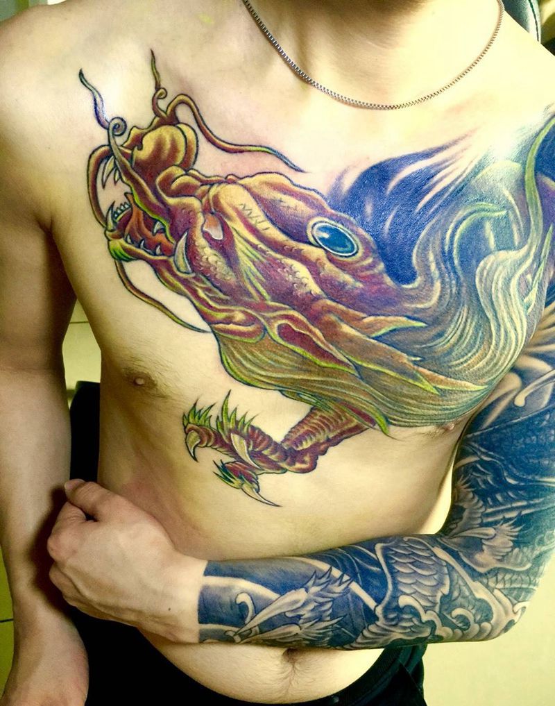 今日工作暴力遮盖！未完成下次继续纹身图片_胸部手臂传统动物纹身图案