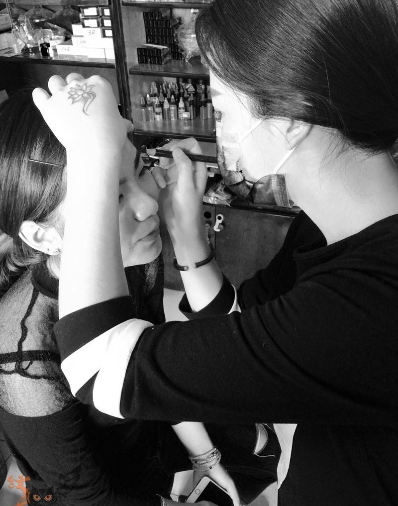 今日韩式半永久纹眉纹身图片_纹眉纹身图案