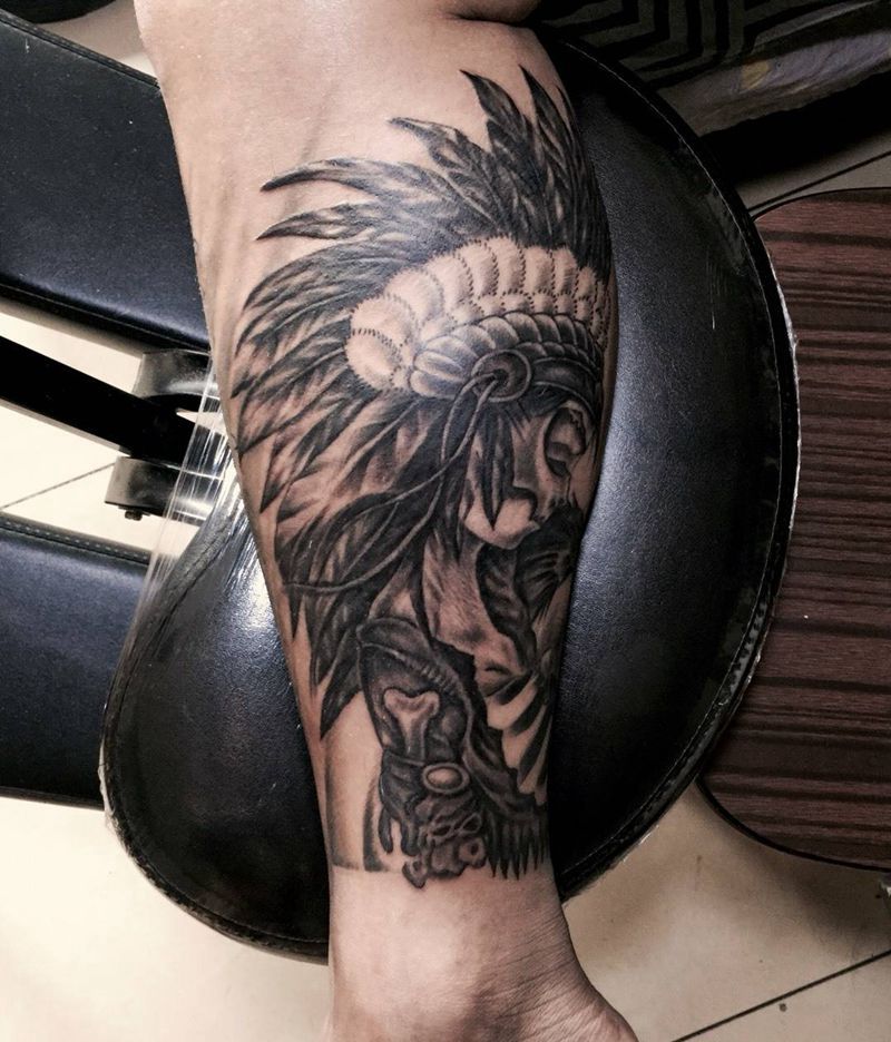 今日工作印第安老斑鸠纹身图片_欧美写实人物腿部纹身图案