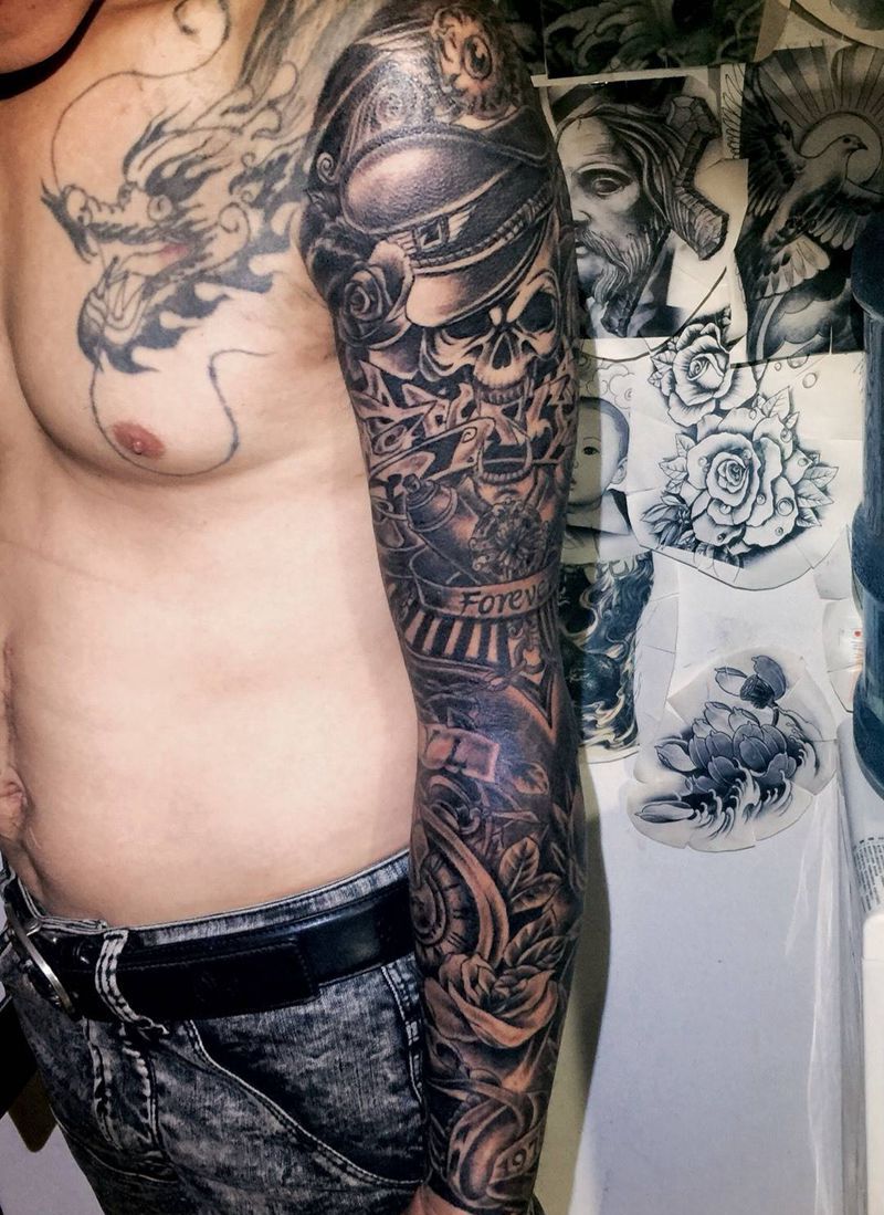 今日工作欧美花臂完成纹身图片_成品欧美手臂静物人物植物纹身图案