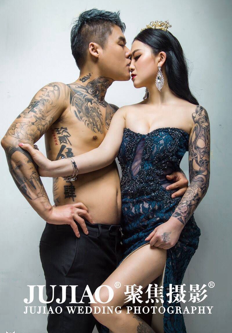 我们的婚纱照。喜欢的给个赞吧!!纹身图片_