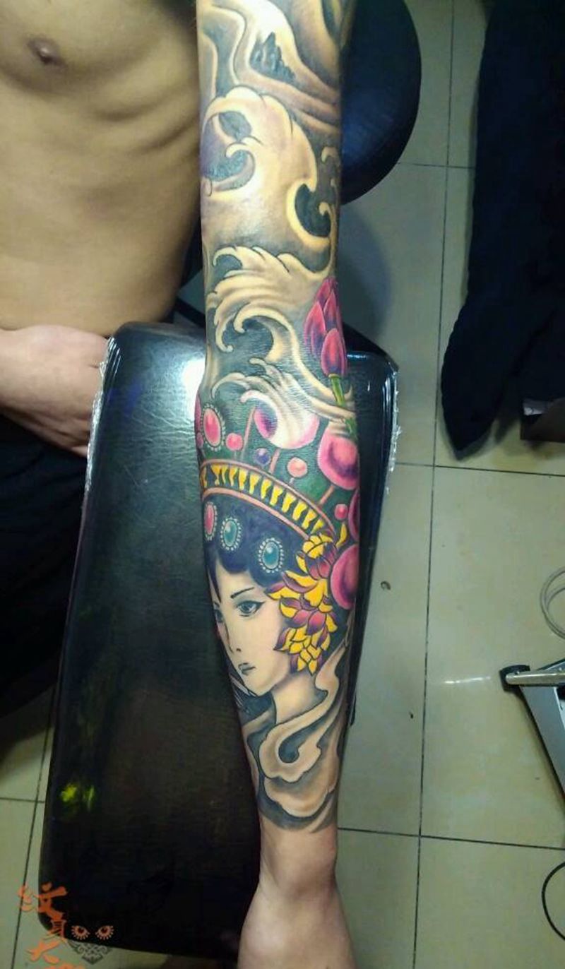 花旦花臂!纹身图片_手臂传统人物纹身图案