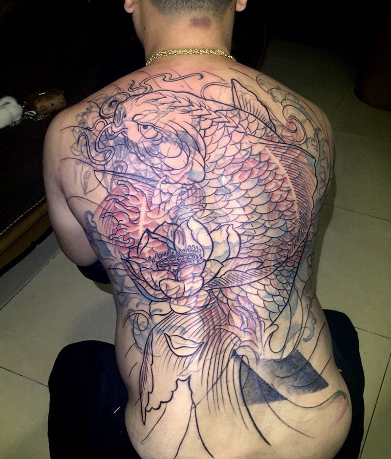 今日工作满背遮盖割线完成纹身图片_背部传统动物纹身图案
