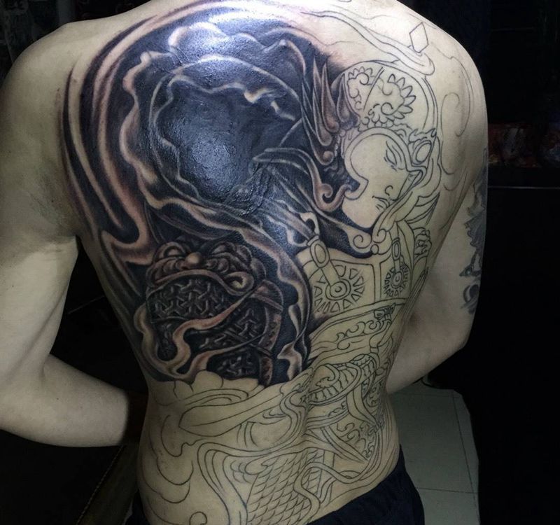 今日工作满背遮盖未完成！纹身图片_