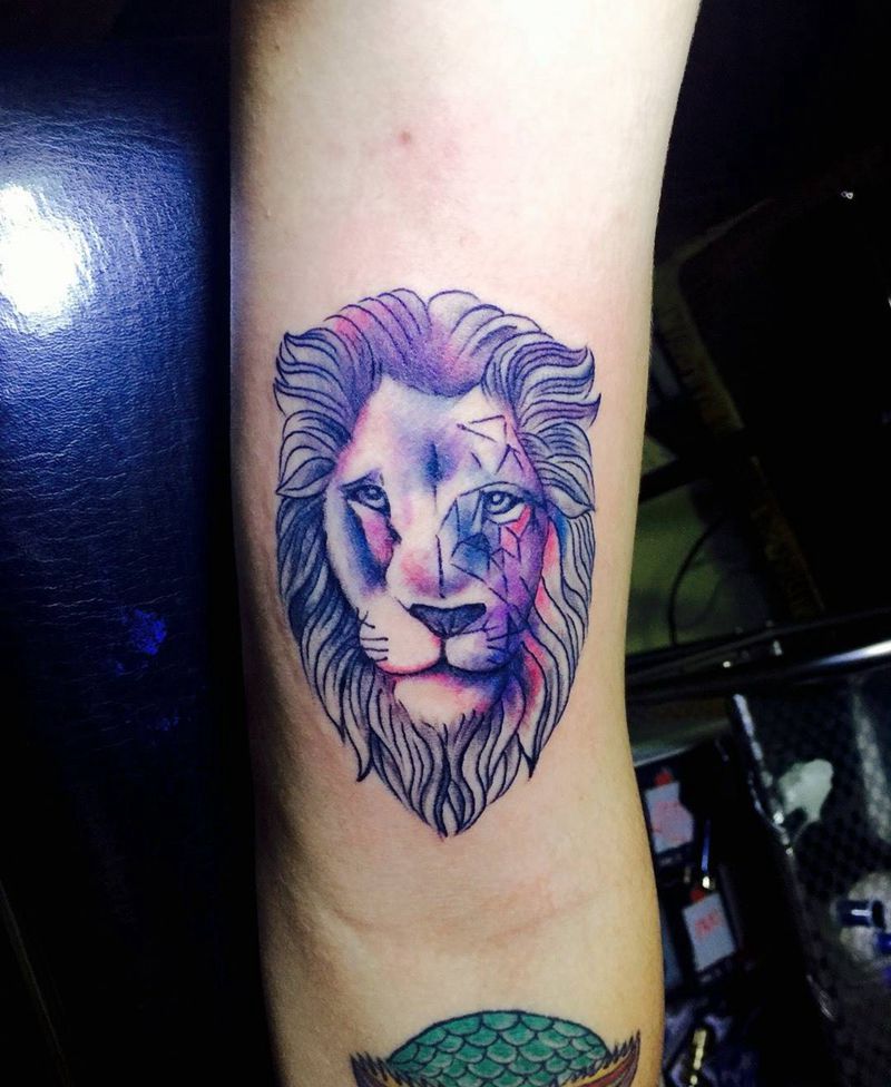 今日工作小狮子一枚纹身图片_欧美动物清新手臂纹身图案