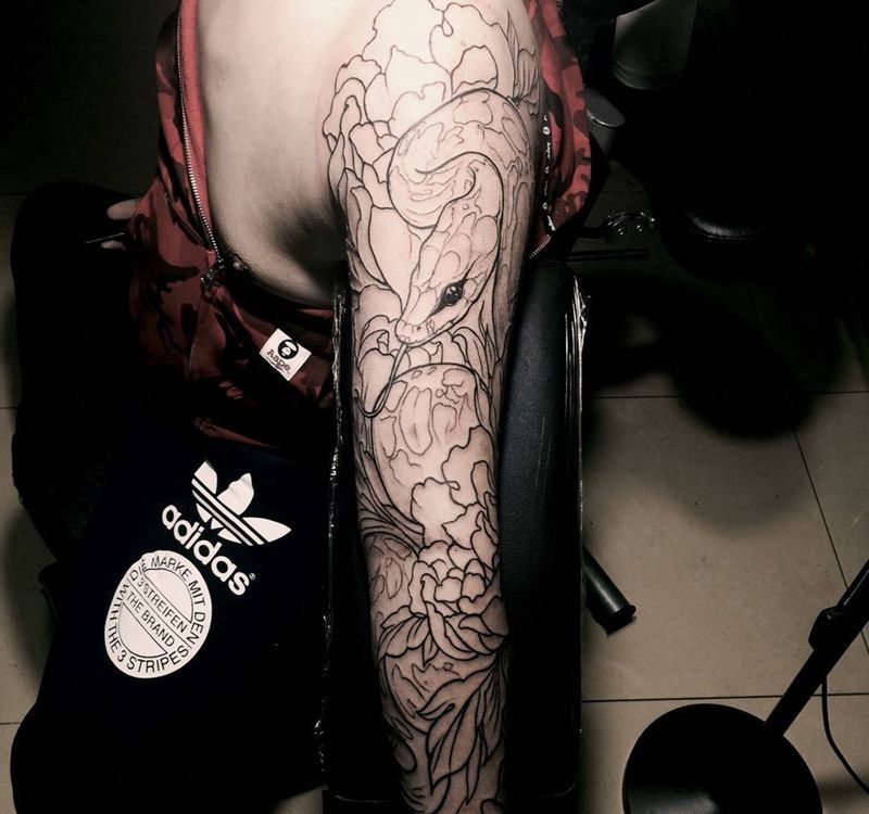 今日工作花臂独霸富贵割线完成纹身图片_手臂传统动物植物纹身图案