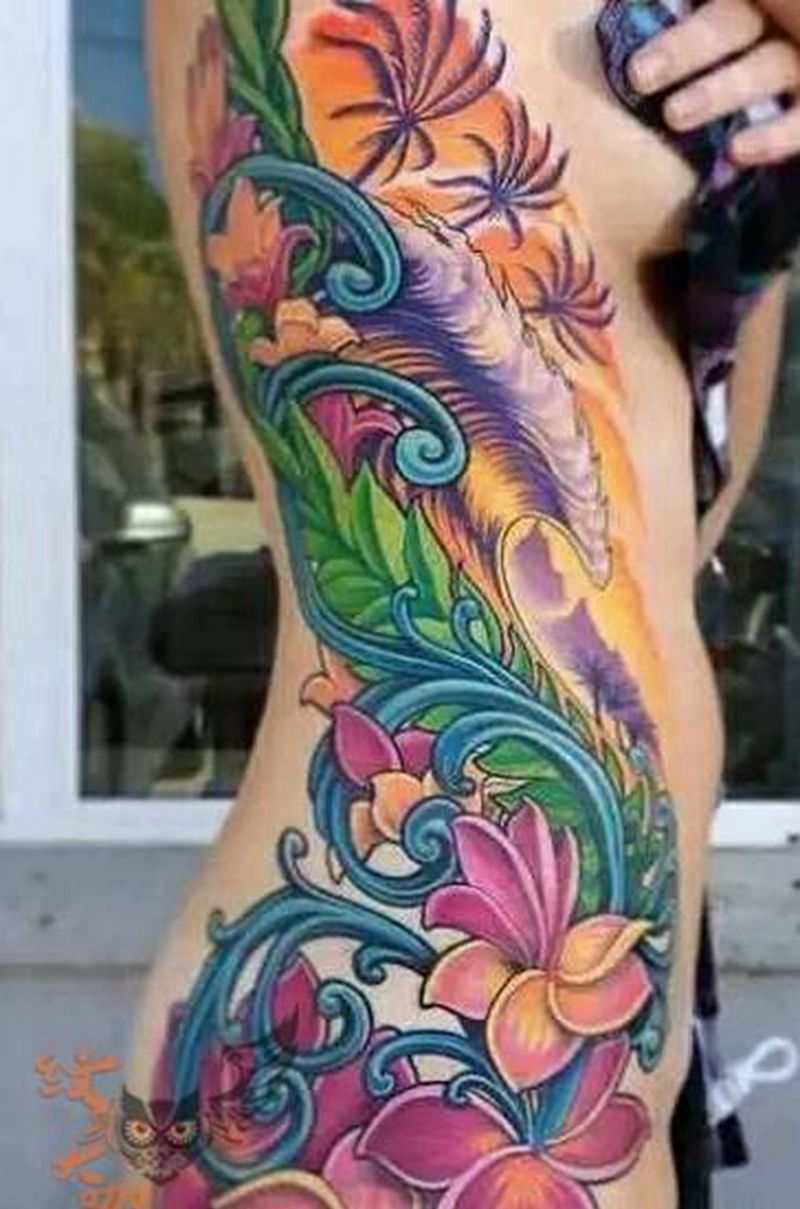 侧腰纹身图片_腰部欧美写实植物纹身图案