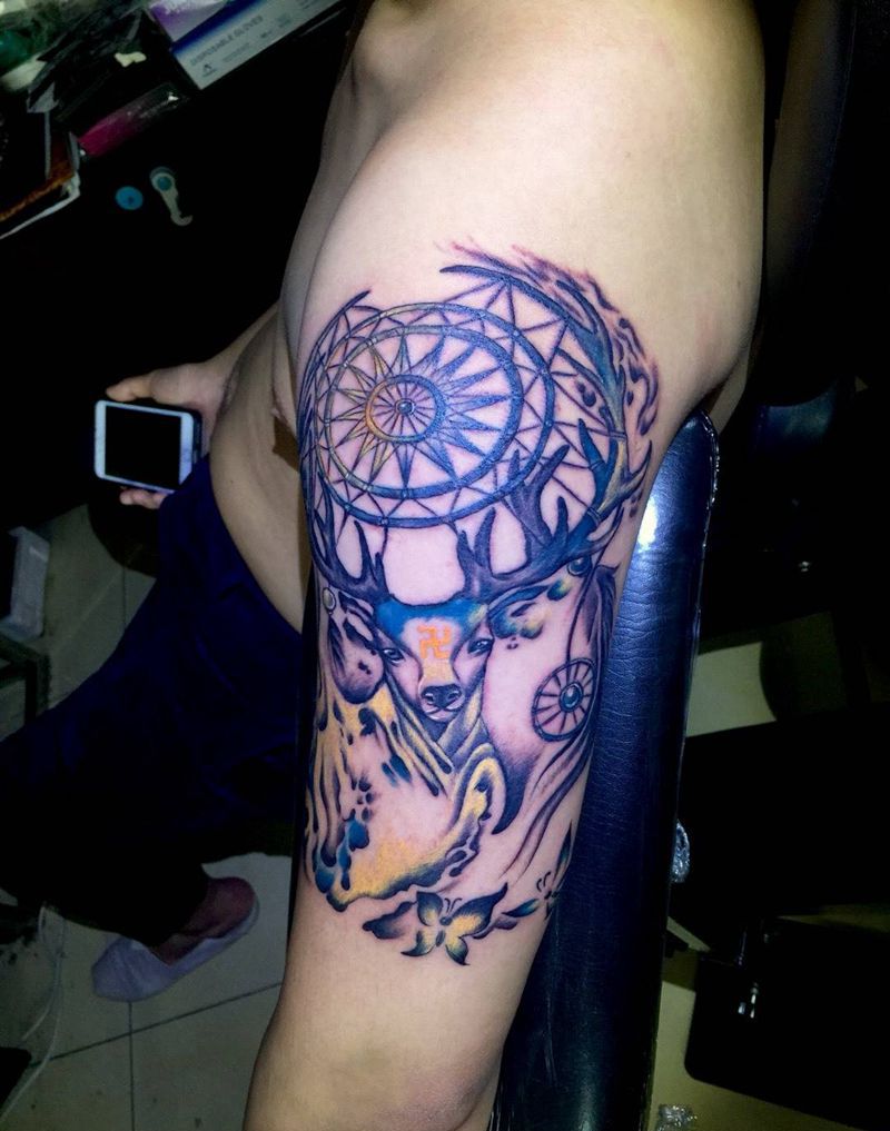 今日工作鹿头捕梦网完成纹身图片_欧美手臂动物静物纹身图案