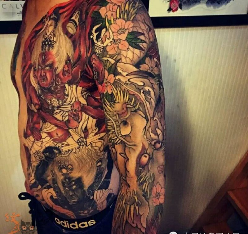 那些牛逼传统!纹身图片_