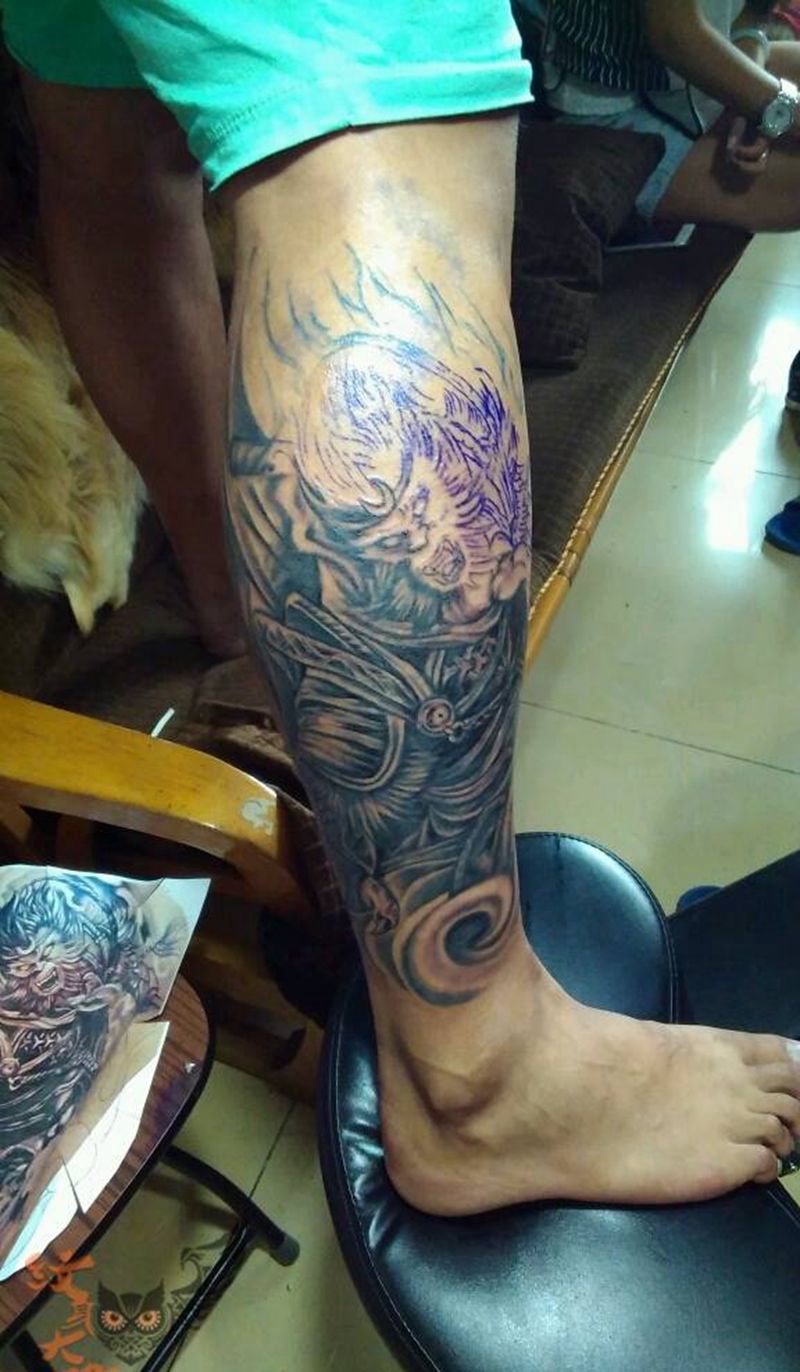 斗战胜佛纹身图片_传统腿部人物鬼神宗教纹身图案