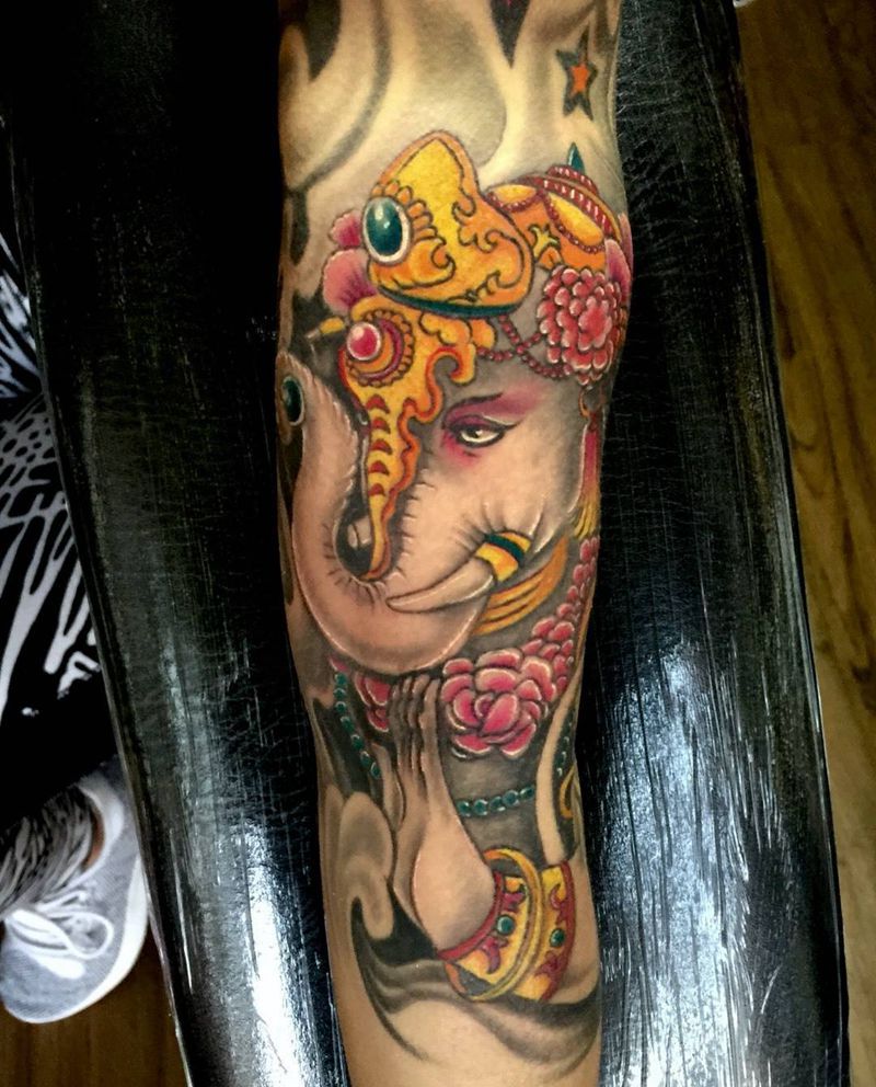 今日工作象神上色纹身图片_手臂传统动物宗教人物纹身图案