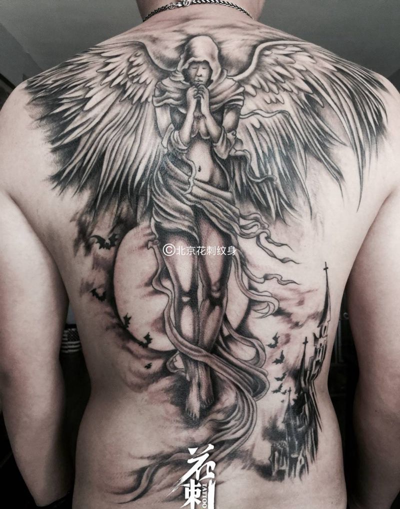满背天使！纹身图片_成品欧美背部人物纹身图案