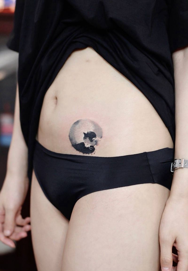 水墨猫纹身图片_