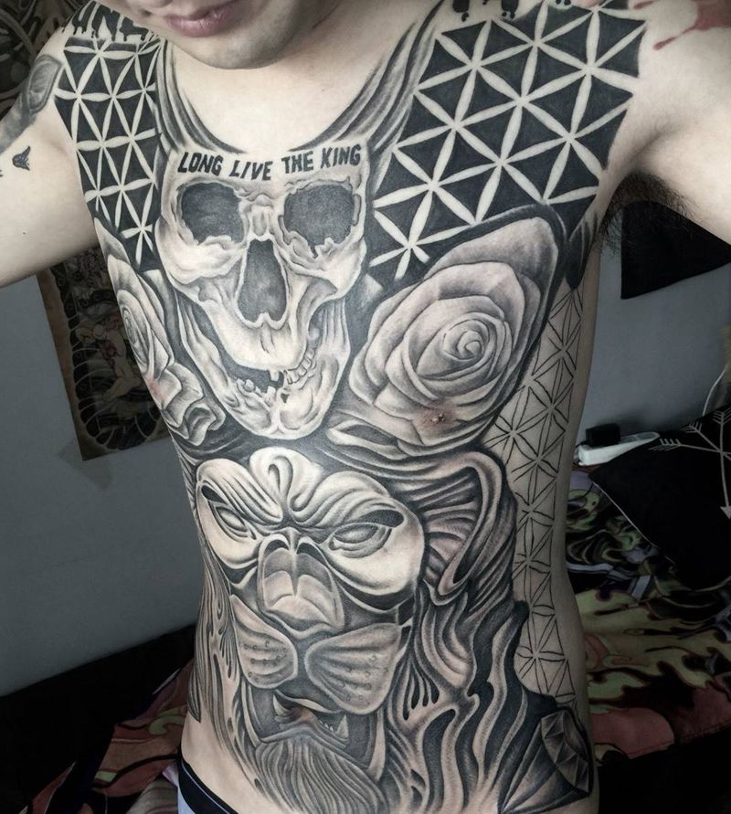 今日工作未完成纹身图片_胸部腹部欧美动物几何纹身图案