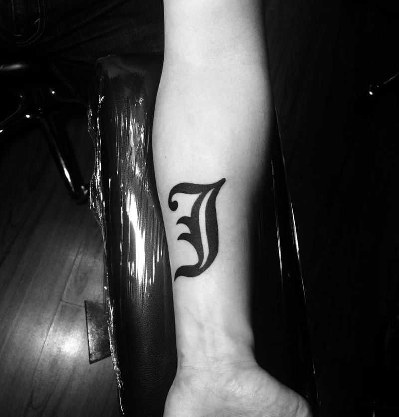 小图一枚纹身图片_