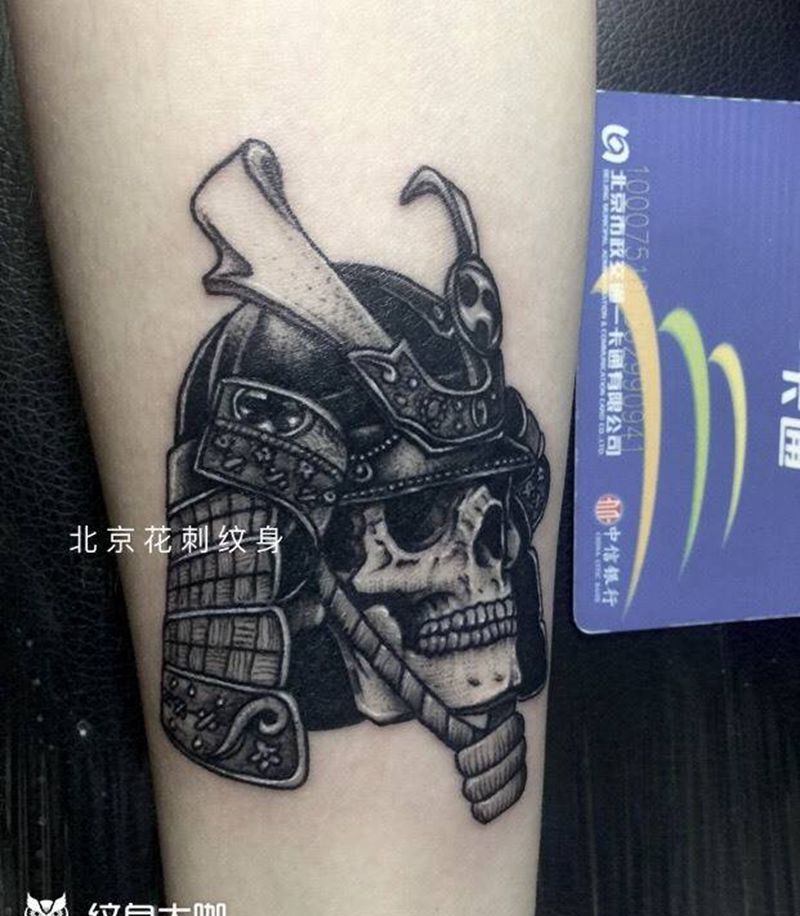 迷你版骷髅武士！纹身图片_成品手臂欧美传统鬼神人物纹身图案