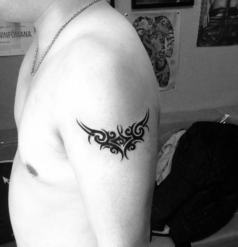 今日小宁工作小图腾纹身图片_