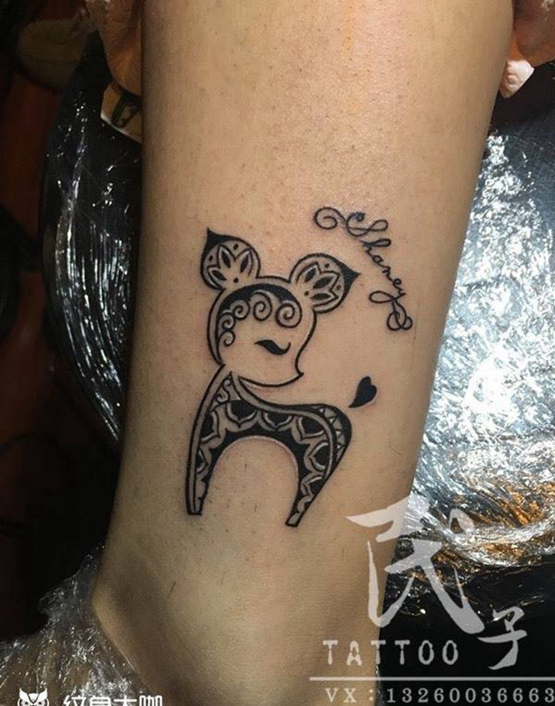 小鹿纹身图片_