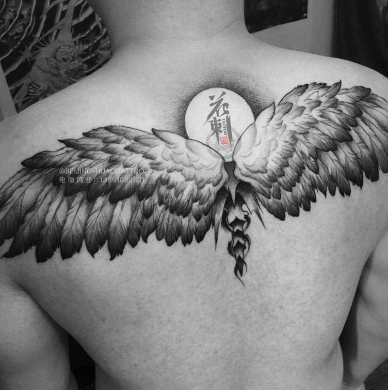 翅膀纹身图片_