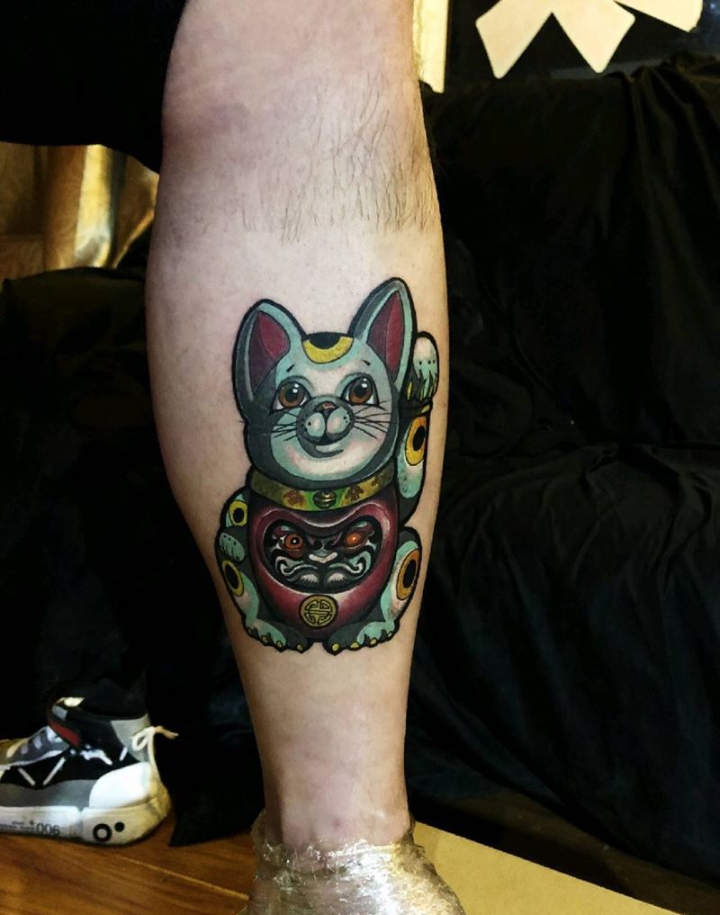 招财猫纹身图片_腿部欧美写实New School纹身图案